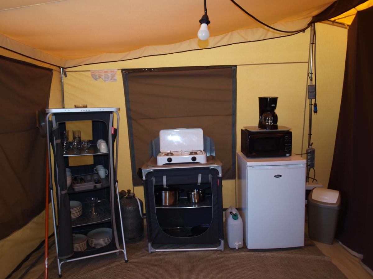 Campingplatz Oh! - Les Roquilles Les Flots